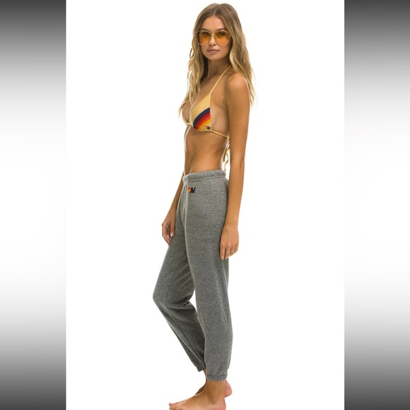 Stylish Gray Joggers with Rainbow Detail - Picture 4 of 6